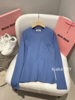 MIUMIU Early Autumn Universal Base Long Sleeve T is Coming24 New American Style Embroidered Letter Pocket Logo 100 Imported Cotton Fabric - Image 13