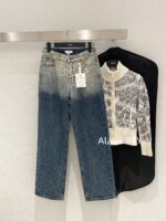 DIOR  D  2024 early autumn new collection leopard print polka dot color blending high waist slimming straight leg wide leg jeans for women   You can also wear a pear shaped figure to show off your weight and figure - Image 9