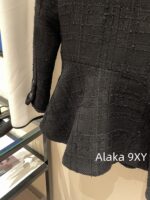 CHANEL haute couture workshop series   Autumn and winter new French medium length coat dress for women, with a large Aline swing and high waist, showing a slimming and highend feeling. Thick floral top with 100 imported silk lining - Image 19