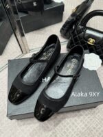 CHANEL  24A Autumn/Winter New Collection ShowDiamond Logo Color blocked Mary Jane Single Shoes for Women. - Image 6
