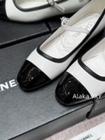 CHANEL  24A Autumn/Winter New Collection ShowDiamond Logo Color blocked Mary Jane Single Shoes for Women. - Image 16