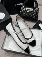 CHANEL  24A Autumn/Winter New Collection ShowDiamond Logo Color blocked Mary Jane Single Shoes for Women. - Image 27