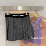 MIUMIU autumn and winter versatile matching2024SS new college style gray elastic letter logo pleated skirt for women/short skirt for women