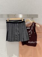 MIUMIU autumn and winter versatile matching2024SS new college style gray elastic letter logo pleated skirt for women/short skirt for women - Image 9