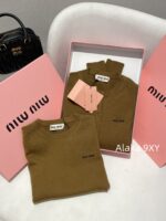 miumiu  New color scheme for autumn and winter 24Classic letter logo, retro age reducing college style outfit, 100 cashmere fabric, knitted cardigan, long sleeved - Image 14