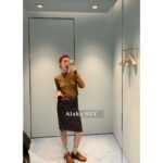 miumiu  New color scheme for autumn and winter 24Classic letter logo, retro age reducing college style outfit, 100 cashmere fabric, knitted cardigan, long sleeved - Image 16