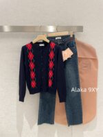 MIUMIU Super Lusi Same Style  College style diamond grid pattern 2024 autumn and winter new wool round neck pullover knitted sweater jacket for women. - Image 6