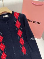 MIUMIU Super Lusi Same Style  College style diamond grid pattern 2024 autumn and winter new wool round neck pullover knitted sweater jacket for women. - Image 16