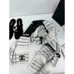 CHANEL  24k Autumn/Winter New Collection/Imported Coarse Felt Weaving  Classic logo of cashmere fabric, cold hat, knitted hat, cashmere scarf   scarf - Image 9