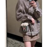CHANEL's new model is extremely difficult to buy, same as Jennie's  24 Collector Series Heavy duty Pearl Box Resin Chain  Package/Banquet Package. Gift box packaging - Image 3