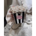 CHANEL's new model is extremely difficult to buy, same as Jennie's  24 Collector Series Heavy duty Pearl Box Resin Chain  Package/Banquet Package. Gift box packaging - Image 15