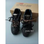 MIUMIU  NB  Autumn/Winter Joint Collection2024SS Autumn/Winter New Collection Rubbish Leather Sneakers Forrest Gump Sneakers/High Edition Gift Box Packaging - Image 9