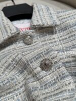 VALENTINO High Edition_  New wool colored blue bead coarse tweed jacket for autumn and winter 24, waist cinching short style, youthful and youthful style - Image 7