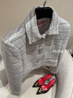 VALENTINO High Edition_  New wool colored blue bead coarse tweed jacket for autumn and winter 24, waist cinching short style, youthful and youthful style - Image 9