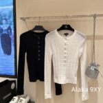 Chanel High Version 4b Early Autumn New Collection   Heavy industry hollowed out jacquard knitted round neck gemstone buckle long sleeved knitted base shirt for women.