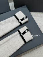 THOM BROWNE TB  Round neck youthful girl like little white flower2024SS autumn and winter new collection black and white color blocked round neck knitted cardigan jacket for women. - Image 18