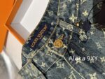 LOUIS VUITTON  The versatile and versatile pants are here24k autumn and winter new series laser electric painting logo high waist slimming wide leg pants for women. Pear shaped figure is a musthave for fashion - Image 13