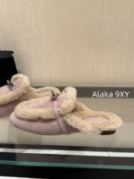 Hermes  A musthave for autumn and winter2024 new imported Australian 100 lamb wool Kelly button suede slippers for women. Italian genuine leather outsole - Image 39