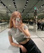 Alexanderwang's new gray series exudes a sense of luxury   Letter logo threedimensional sticker embroidery gradient blending knitting slim fit short Tshirt sweet and spicy, slimming effect - Image 14
