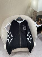 LOUIS VUITTON High Quality  2024ss Early Autumn New Collection Classic Letter Printed Logo Hoodie Design Zipper Jacket Hoodie. - Image 3