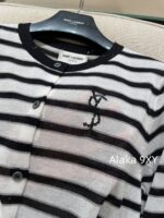 Yves Saint Laurent Early Autumn Collection   Bead round neck letter logo black and white color blocked striped knitted sweater for women - Image 7