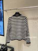 Yves Saint Laurent Early Autumn Collection   Bead round neck letter logo black and white color blocked striped knitted sweater for women - Image 15