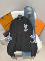 LOUIS VUITTON  2024 Autumn/Winter New Collection _ Classic Jacquard Letter Logo High Grade Grey Series 100 Sheepskin Fabric Hooded Sweater. Same gender design - Image 24
