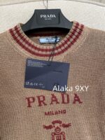 Prada  Early autumn college style outfitMelad color scheme color blocked jacquard letter logo round neck cashmere/wool blend pullover sweater  vest long sleeved vest - Image 15