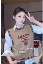 Prada  Early autumn college style outfitMelad color scheme color blocked jacquard letter logo round neck cashmere/wool blend pullover sweater  vest long sleeved vest - Image 34