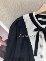 CELINE's "Elegant Lady's Niche Design" 24 French Sweet Age Reducing Collar with Bow Decoration for Slimming and Slimming, Diamond Buckle Knitted Cardigan - Image 7