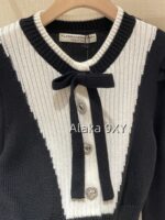 CELINE's "Elegant Lady's Niche Design" 24 French Sweet Age Reducing Collar with Bow Decoration for Slimming and Slimming, Diamond Buckle Knitted Cardigan - Image 23