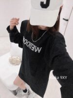 WELLDONE Zhao Lusi Same StyleSummer/Early Autumn Sunscreen Wear with Black Pearl Letter Logo Round Neck Cotton Long Sleeve T - Image 17
