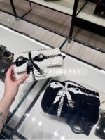 Chanel  24B Early Autumn New Style  Bow Bead Letter Logo Chain  miniCF ComingInvincible Heavy Industries' limited edition that is extremely difficult to buy - Image 9
