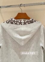 Hermes  24ss Autumn/Winter New CollectionGreat Value  Double sided pig nose jacquard logo lapel hooded zipper cashmere knitted jacket for women. - Image 13
