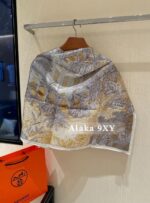 Hermes H  24 new models in small quantities  Collection level "Tropical Rainforest Treasure" series/18mm doublesided silk with multiple usescan be used as a strapless mask - Image 18