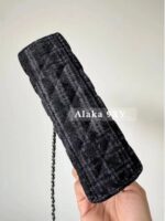 Chanel  The new 24V denim plaid Kelly handle chain bag is here   Vintage and versatile original chuang hardware heavyduty washed denim - Image 6