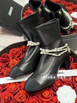 Chanel  2024a Autumn/Winter New Collection  Pearl Chain Water Diamond Pendant Design for Women with Thick Heels and Short Boots. Gift box packaging - Image 12