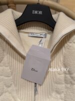 DIOR 24 Autumn/Winter New Collection Australian Plush Towel Ring Wool  Head jacquard zipper design, lapel design, diamond grid knitted sweater for women - Image 10