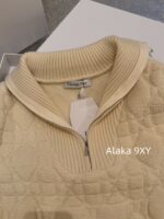 DIOR 24 Autumn/Winter New Collection Australian Plush Towel Ring Wool  Head jacquard zipper design, lapel design, diamond grid knitted sweater for women - Image 12