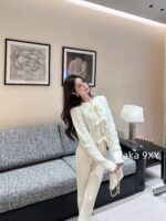 CHANEL24k Autumn/Winter New CollectionHeavy Industry Strap Bow  Hollow jacquard logo wool knitted cardigan jacket for women.