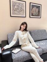 CHANEL24k Autumn/Winter New CollectionHeavy Industry Strap Bow  Hollow jacquard logo wool knitted cardigan jacket for women. - Image 4