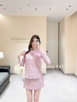 MIUMIU  Paris Sweetheart Dress UpSweet Potato Pink Purple 24 Autumn/Winter New Collection Flip Collar Shirt Embroidered Logo Casual Set for Women. skirt - Image 6