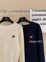 CELINE's self reserved twocolor24 autumn/winter new collection universal super comfortablecashmere pullover base sweater for women. Soft and smooth, skin friendly without pricking - Image 6
