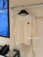CELINE's self reserved twocolor24 autumn/winter new collection universal super comfortablecashmere pullover base sweater for women. Soft and smooth, skin friendly without pricking - Image 11