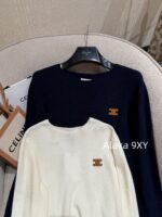 CELINE's self reserved twocolor24 autumn/winter new collection universal super comfortablecashmere pullover base sweater for women. Soft and smooth, skin friendly without pricking - Image 16