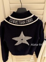 DIOR gift box packaging  D  2024 Autumn/Winter New Collection _ Heavy Industry Collar Five pointed Star Jacquard Logo Hooded Woolen SweaterWhite Rich Beauty Elegant Style - Image 8