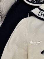 DIOR gift box packaging  D  2024 Autumn/Winter New Collection _ Heavy Industry Collar Five pointed Star Jacquard Logo Hooded Woolen SweaterWhite Rich Beauty Elegant Style - Image 12
