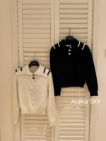 DIOR gift box packaging  D  2024 Autumn/Winter New Collection _ Heavy Industry Collar Five pointed Star Jacquard Logo Hooded Woolen SweaterWhite Rich Beauty Elegant Style - Image 20