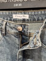 DIOR   Versatile and versatile for autumn and winter24 new musthave styles for spicy girls   High waist slimming heavy industry embroidered five pointed star logo straight leg wide leg jeans for women. - Image 5