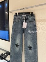 DIOR   Versatile and versatile for autumn and winter24 new musthave styles for spicy girls   High waist slimming heavy industry embroidered five pointed star logo straight leg wide leg jeans for women. - Image 11